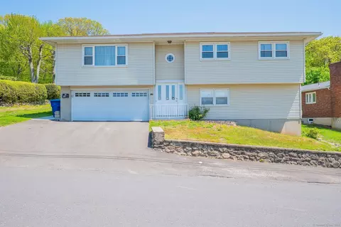 188 Judith Ln, Waterbury, CT 06704