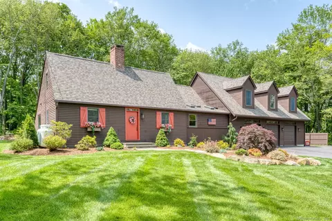 449 Candlewood Hill Rd, Higganum, CT 06441