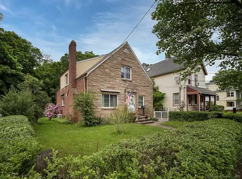 195 Valley St, New Haven, CT 06515