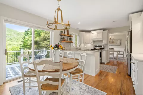 6 Lee Cir, Kent, CT 06757
