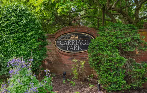 31 High St #10103, East Hartford, CT 06118