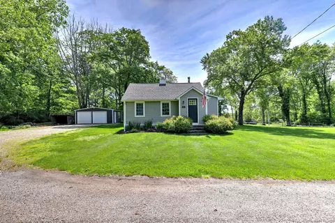 10 Sunset Trl, Coventry, CT 06238