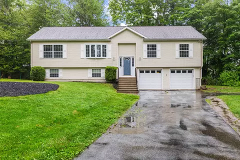 31 Town Farm Rd, Ledyard, CT 06339