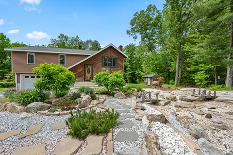 86 Cisar Rd, Willington, CT 06279