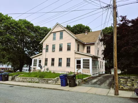 85 Oak St, Willimantic, CT 06226
