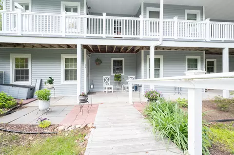 13 Hidden Knolls Cir #13, Monroe, CT 06468