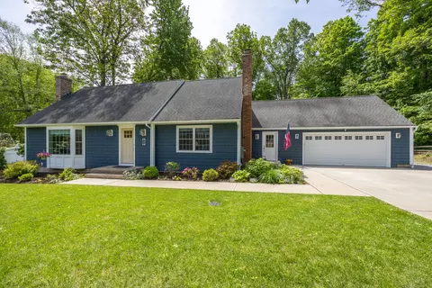 198 Towpath Ln, Cheshire, CT 06410