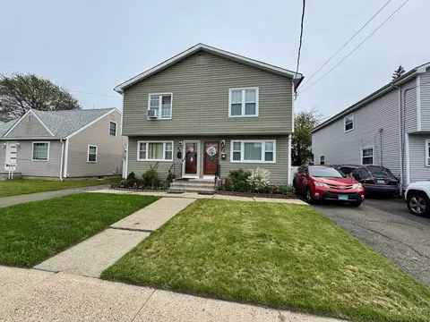 82 Louisiana Ave, Bridgeport, CT 06610