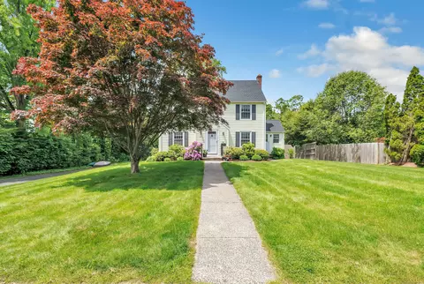 85 Ridgeview Pl, Cheshire, CT 06410