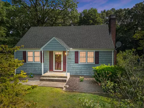 322 Hillhurst Ave, New Britain, CT 06053