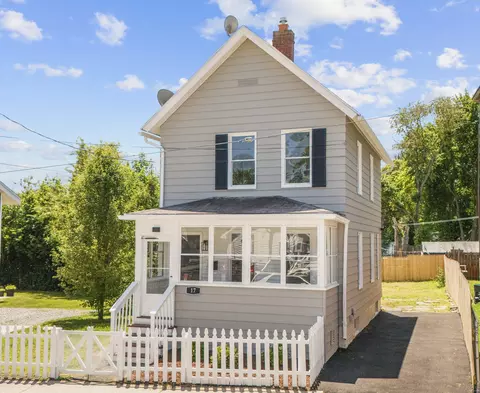 17 May St, Ansonia, CT 06401
