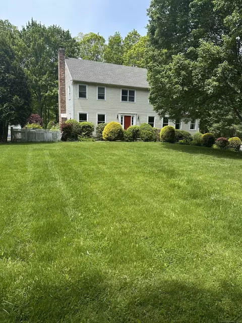 471 Goshen Rd, Litchfield, CT 06759