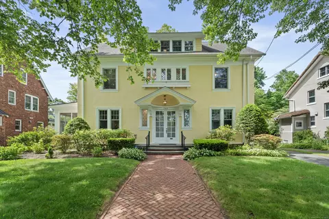 168 Westwood Rd, New Haven, CT 06515