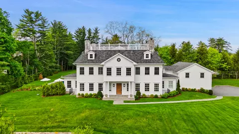 427 Taconic Rd, Greenwich, CT 06831