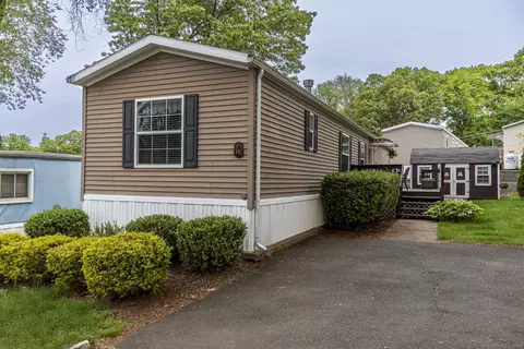 15 South Ter, Vernon, CT 06066