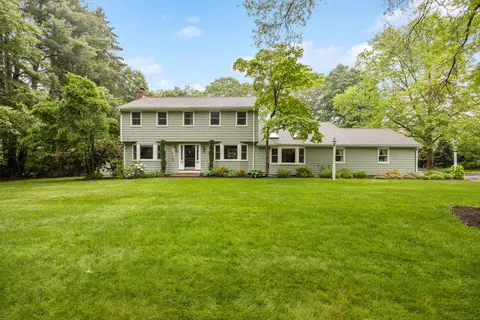 876 S Brooksvale Rd, Cheshire, CT 06410