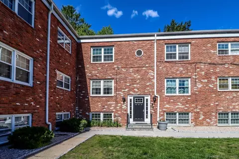 12 Terrace Pl #12, New Milford, CT 06776