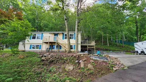 91 Taylor Ave, New Haven, CT 06515