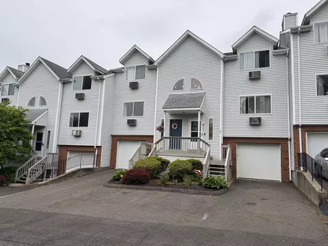 925 Oronoke Rd #26F, Waterbury, CT 06708