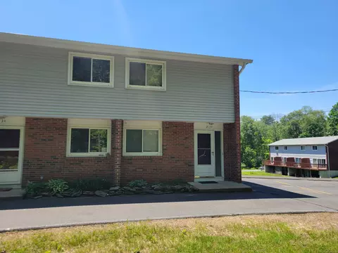 213 Baxter Rd #D, Mansfield, CT 06268