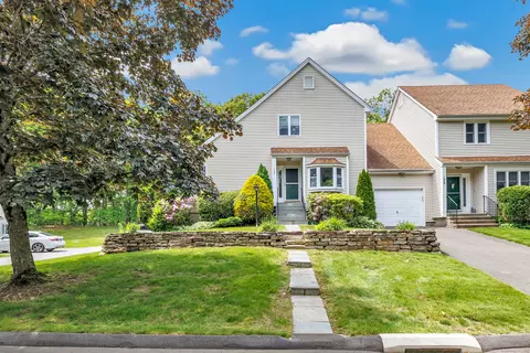 193 Stonehedge #193, Shelton, CT 06484