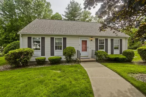5 Downing Way #5, Suffield, CT 06078
