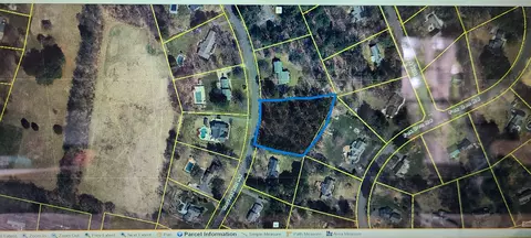 16 Harvest Hill Rd, Simsbury, CT 06092