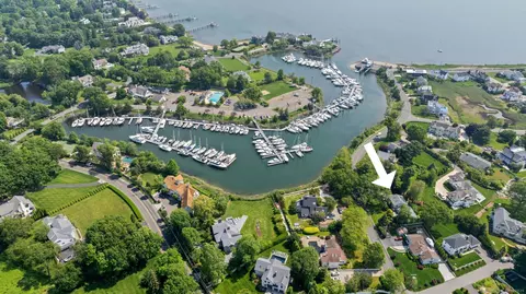 12 Harbor Rd, Westport, CT 06880
