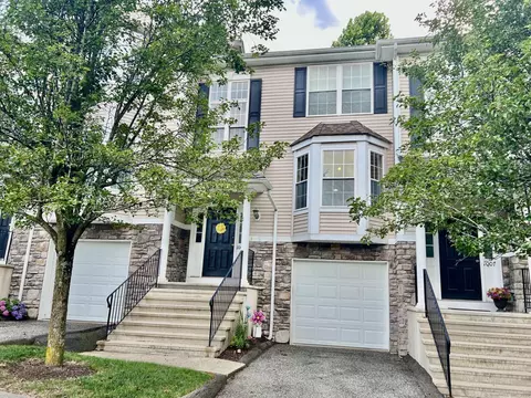 1006 Sienna Dr #1006, Danbury, CT 06810