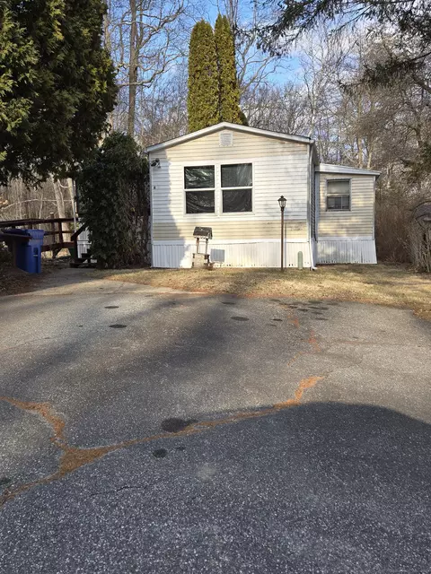 431 Gay Hill Rd #LOT 6, Uncasville, CT 06382