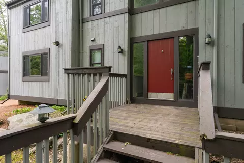 19 Harbour Vlg #B, Branford, CT 06405