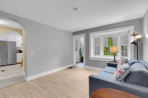 151 Alsace St, Bridgeport, CT 06604
