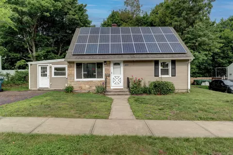 379 Belden Rd, Hamden, CT 06514