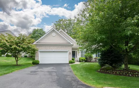 89 Links Way #89, Oxford, CT 06478
