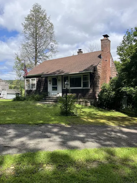 47 Devaux Rd, Torrington, CT 06790