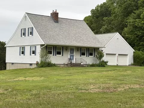 78 Knollwood Rd, Bethany, CT 06524