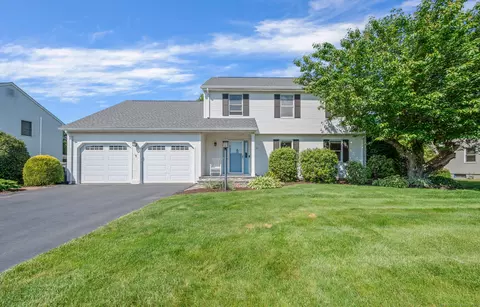 31 S Meadow Ln, Enfield, CT 06082