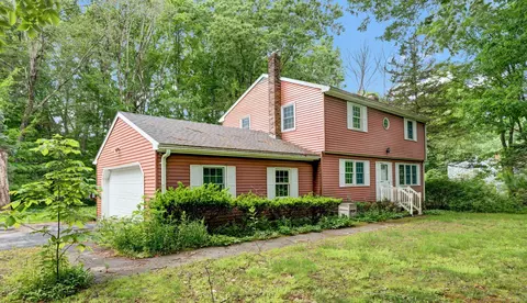 299 Stone Hill Rd, Griswold, CT 06351