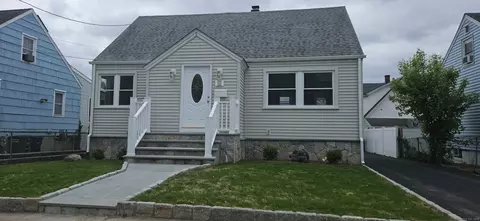 265 Harlem Ave, Bridgeport, CT 06606