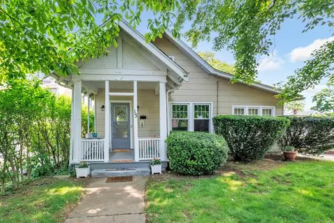 15 Dartley St, Stamford, CT 06905