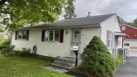 40 Batt St, Middletown, CT 06457