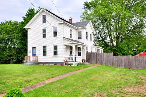 44 E Street South St, Suffield, CT 06078