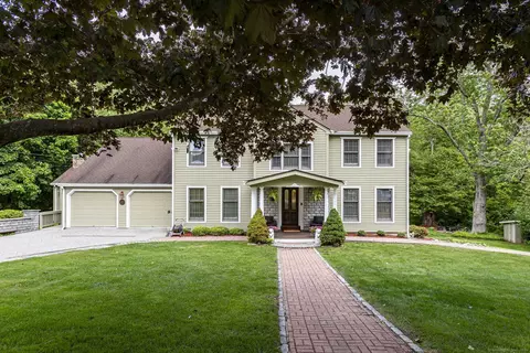 61 Baldwin Brook Rd, Canterbury, CT 06331