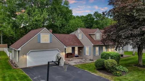 47 Edrow Rd, Bristol, CT 06010