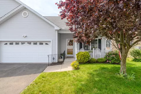 25 Fairfield Ln #25, Glastonbury, CT 06033