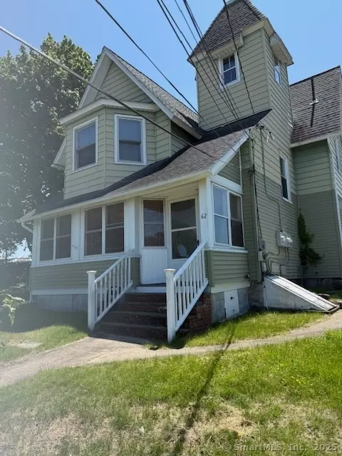 62 Willetts Ave, New London, CT 06320