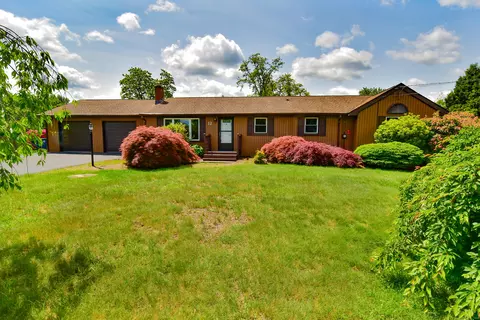 12 Barbara Rd, Vernon, CT 06066
