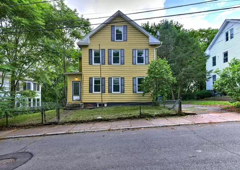 9 Woodland St, Vernon, CT 06066