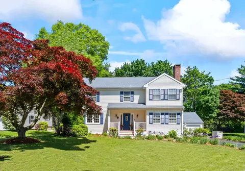94 Orchard Hill Dr, Fairfield, CT 06824