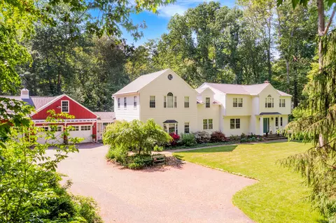 17 Joanne Ln, Weston, CT 06883